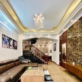 Siêu Hời! Trần Duy Hưng, ngõ thông, KD, cách oto 50m, 44m2 sổ, 5T, Chỉ 4.5 Tỷ